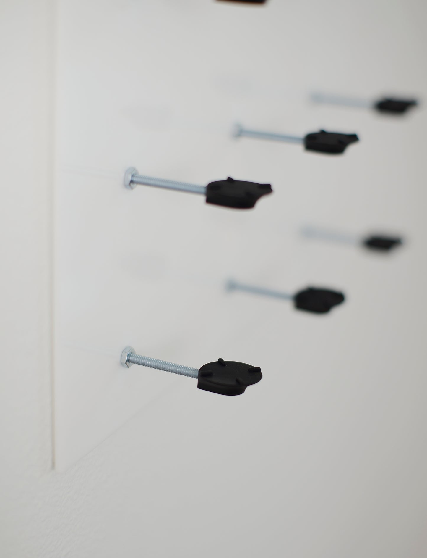 White Diecast Display - 1:64