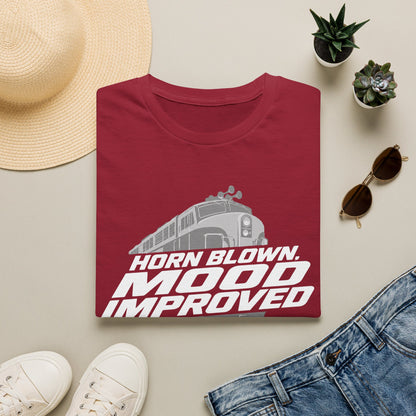 Horn Blown, Train   T-Shirt