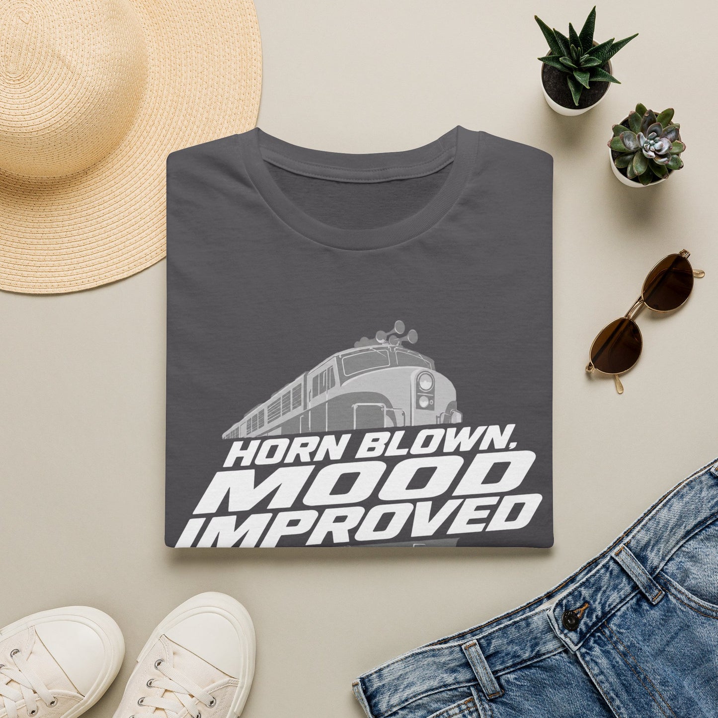 Horn Blown, Train   T-Shirt