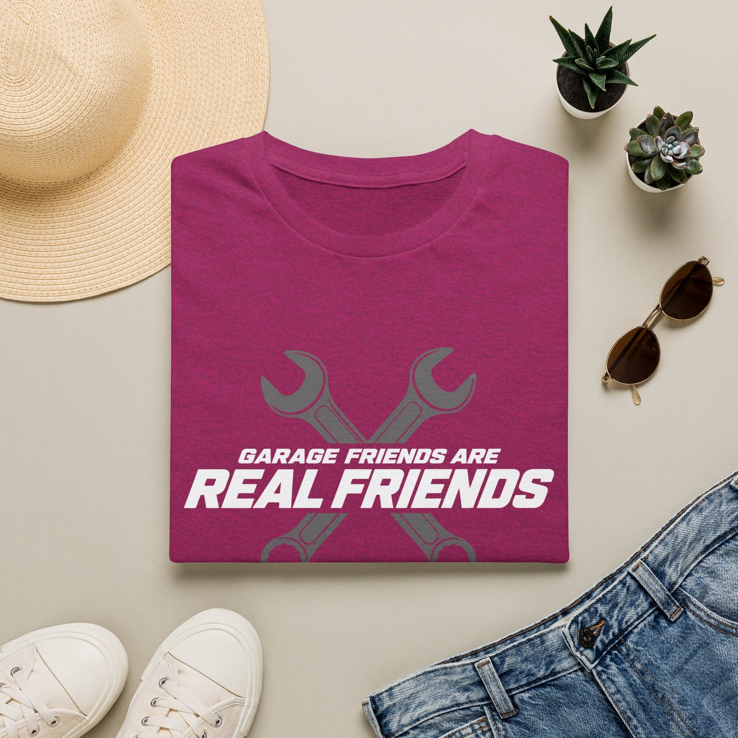 Garage Friends   T-Shirt