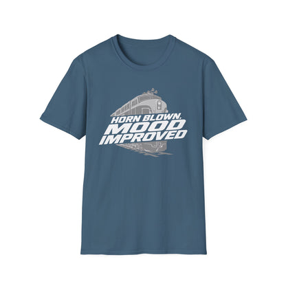 Horn Blown, Train   T-Shirt