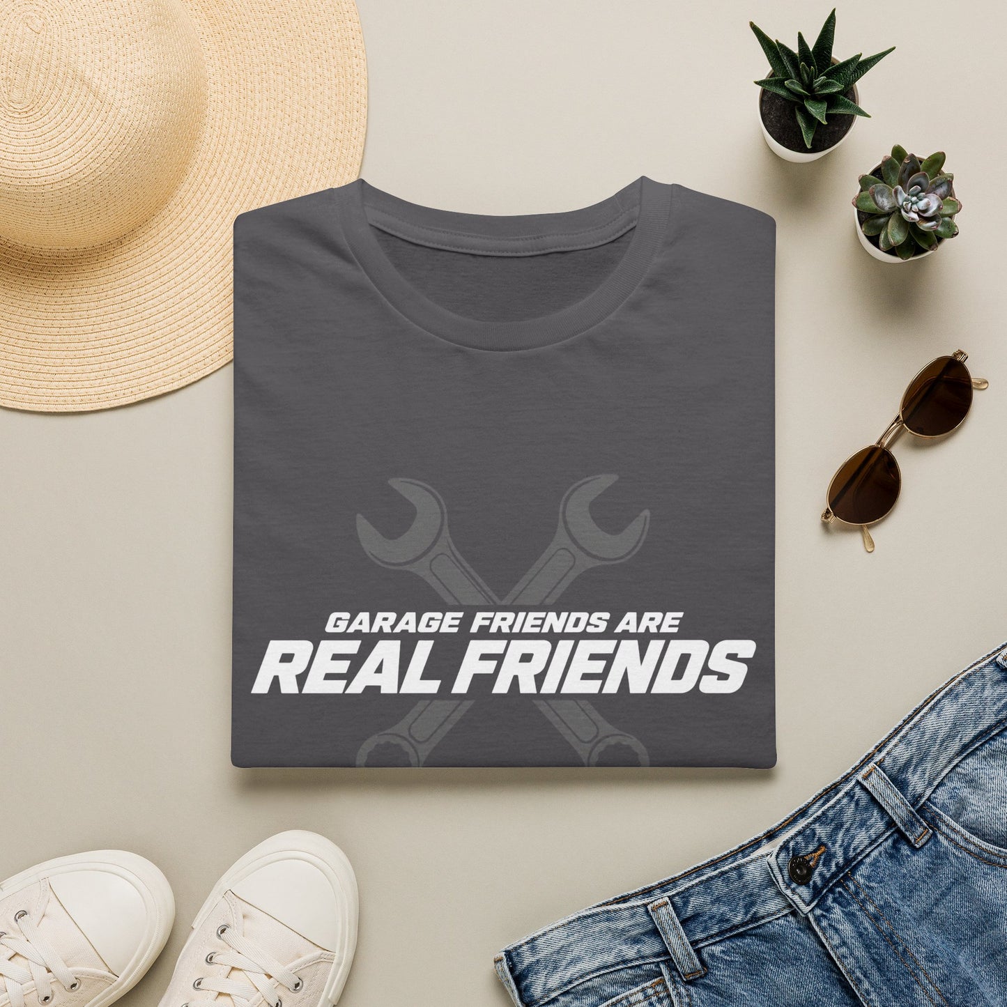 Garage Friends   T-Shirt