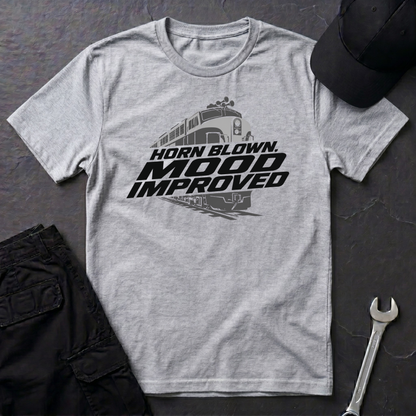 Horn Blown, Train   T-Shirt